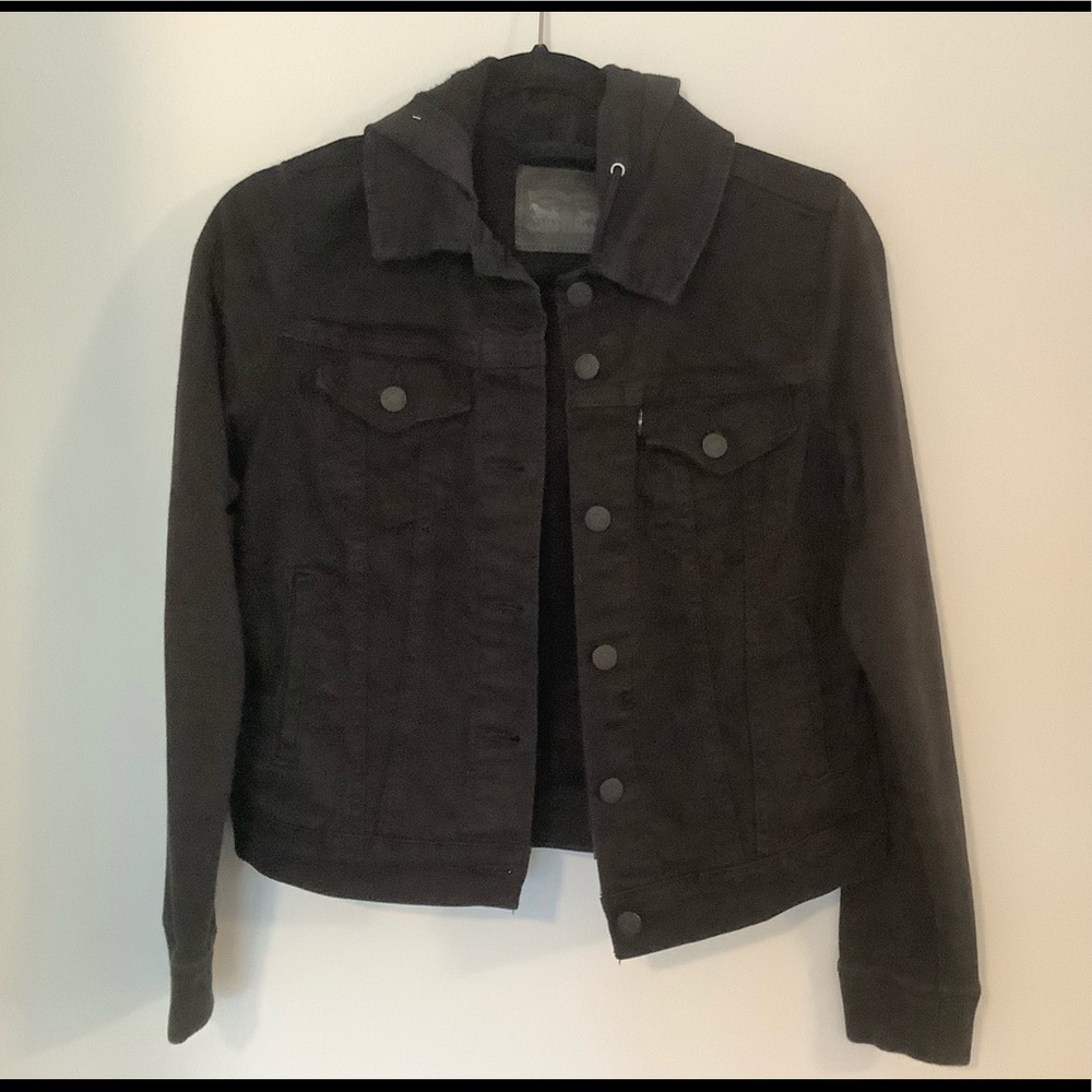 Ladies hooded jacket